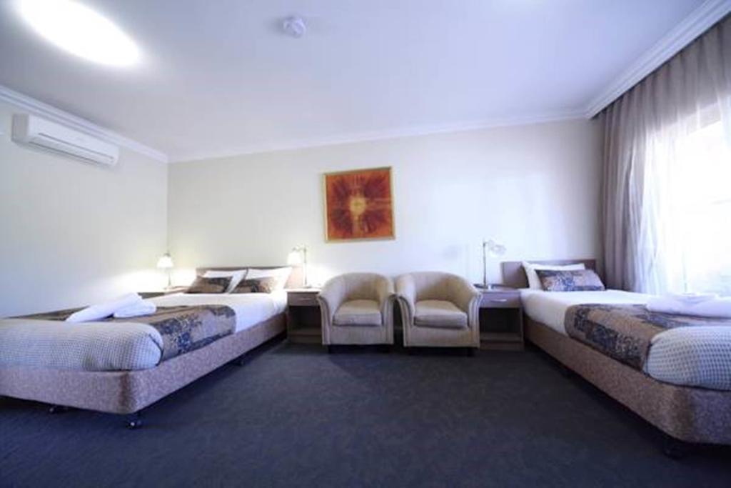 Gundagai Gabriel Motor Inn חדר תמונה