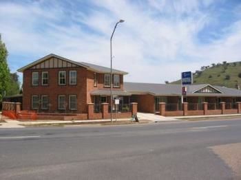 Gundagai Gabriel Motor Inn מראה חיצוני תמונה