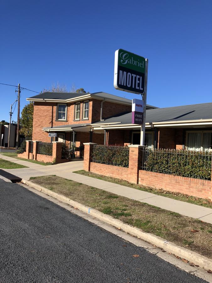 Gundagai Gabriel Motor Inn מראה חיצוני תמונה